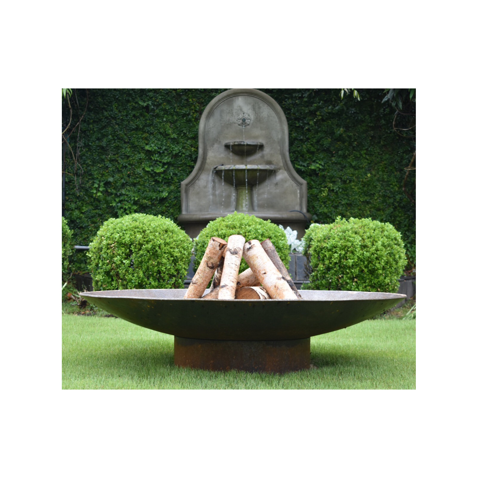 Hartlepool Round Fire Pit, 10" H x 36" W x 36" D