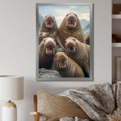 " Walrus Familly Portrait "