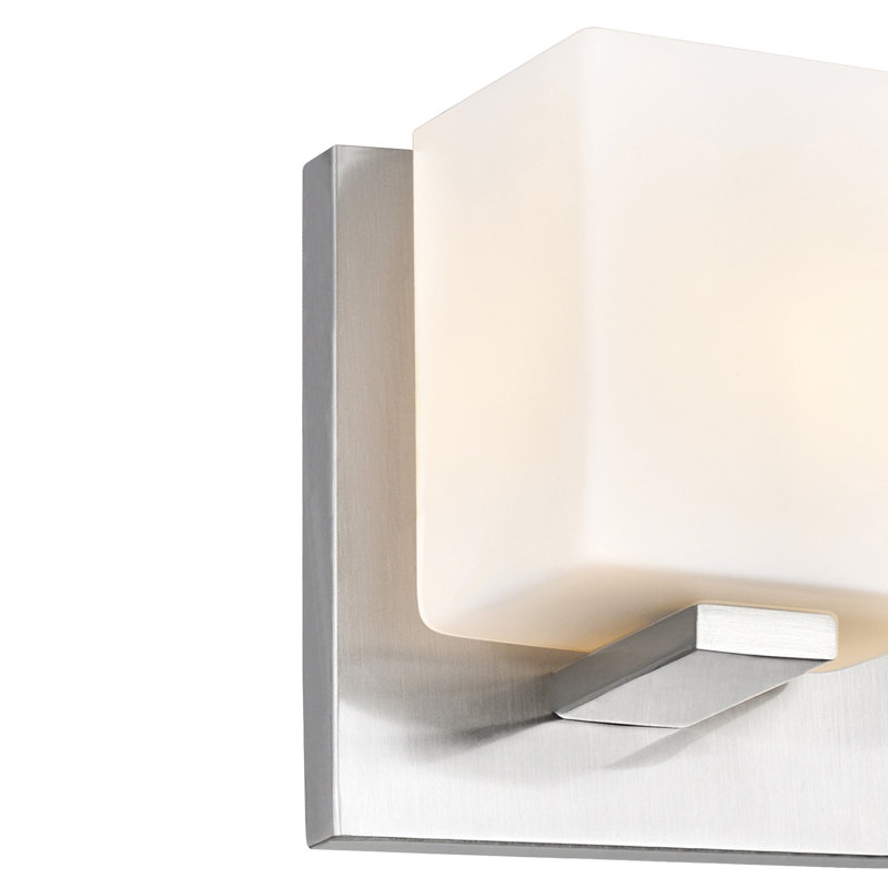 Applique murale de salle de bain 26 lumières 4 po avec finition nickel satiné pour salle de bain, coin meuble-lavabo, couloir - Compatible G9 DEL - Abat-jour en verre blanc cassé, conception linéaire moderne