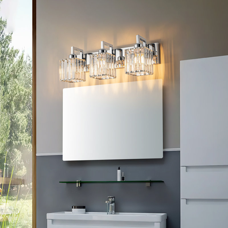 Kyneisha Vanity Light, Chrome, 3 Lights