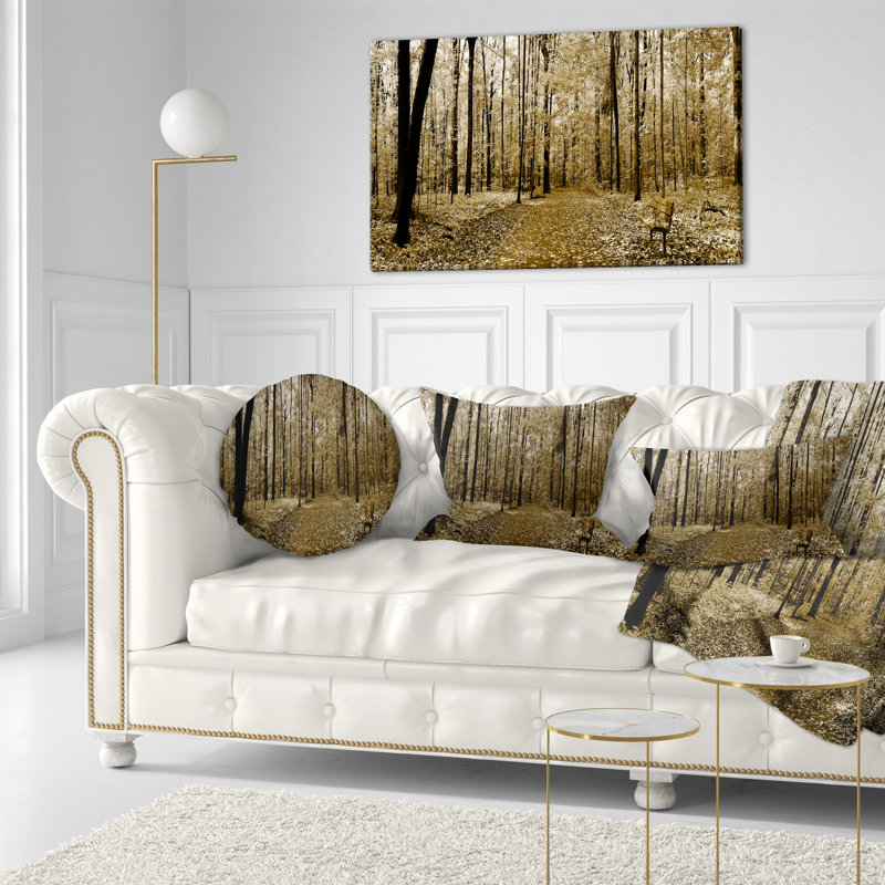 Vue panoramique de la forêt boisée - coussin décoratif imprimé forêt