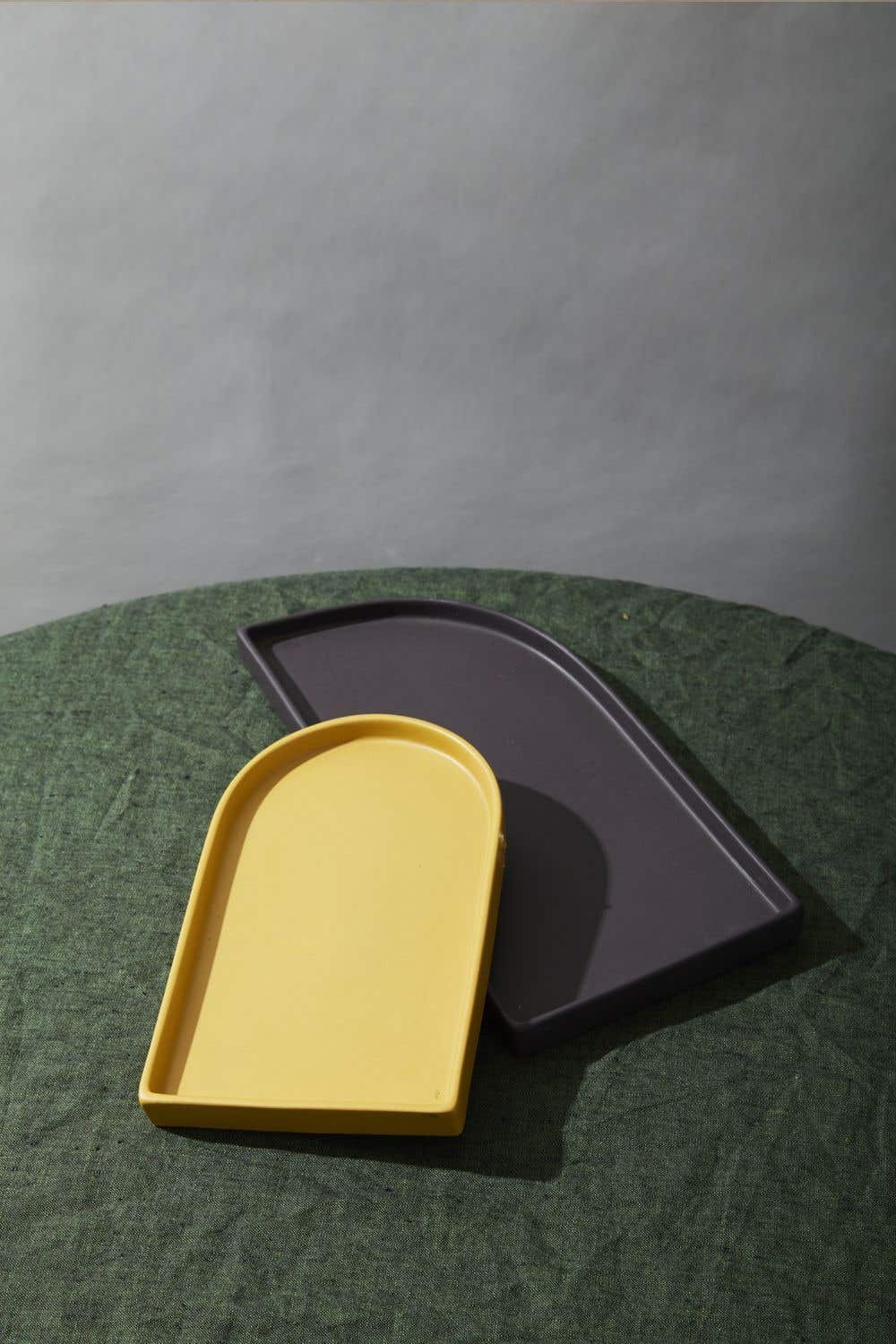 Cameo Saucer 9"X 5.7"X 1"