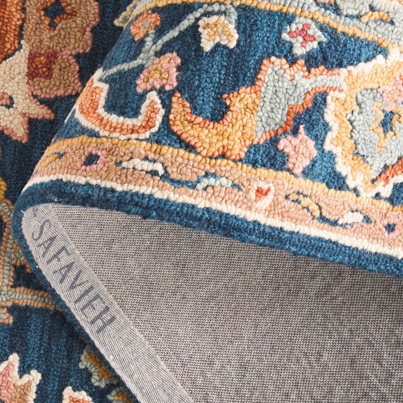 Menga Hand Tufted Wool Cotton Oriental Rug in Red/Navy, Rectangle 4' x 6'