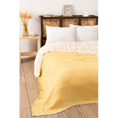 Couvre-lit double luxueux 100% coton, jaune, 90,6 po x 98,4 po | Lavable à la machine (30-40 ° C), 4 épaisseurs pour plus de confort | Parfait pour les chambres à coucher douillettes et le décor élégant, tissu doux et durable
