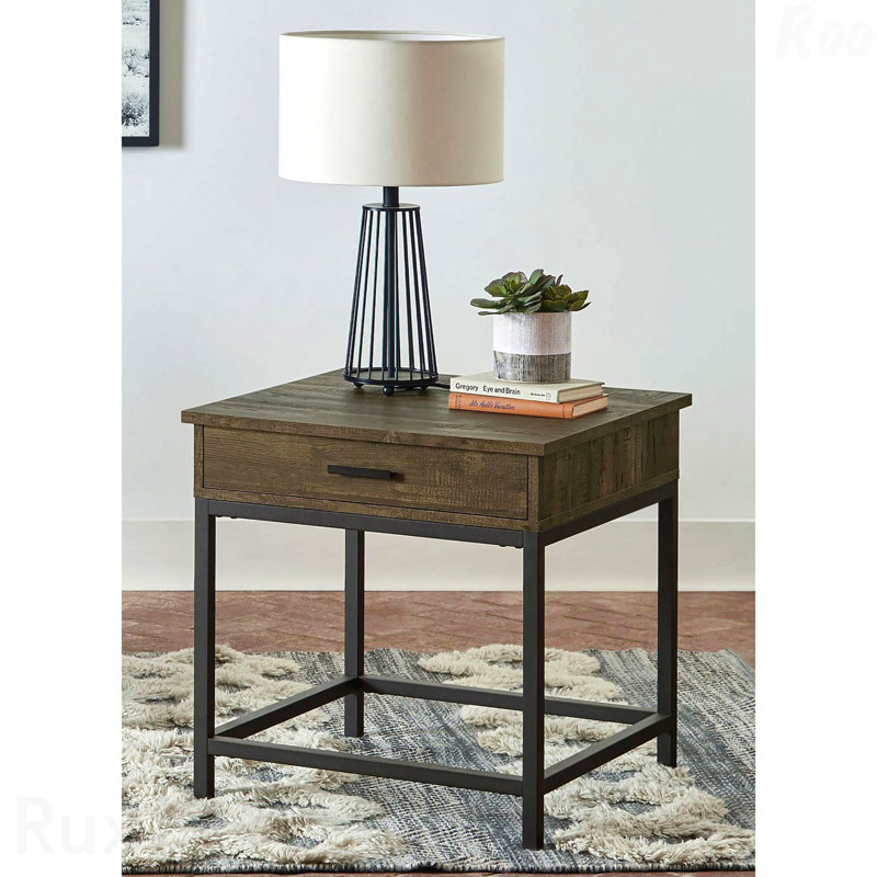 Table de bout carrée en chêne brun avec cadre noir sable