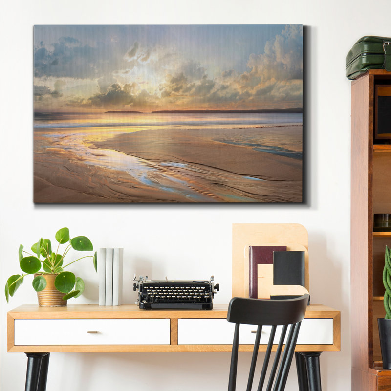 Across the Way - Reproduction de photo sur toile tendue, H 48 po x l 32 po x P 1 po