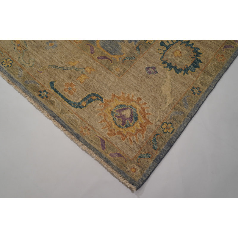 Aryana Hand Woven Wool Oriental Area Rug