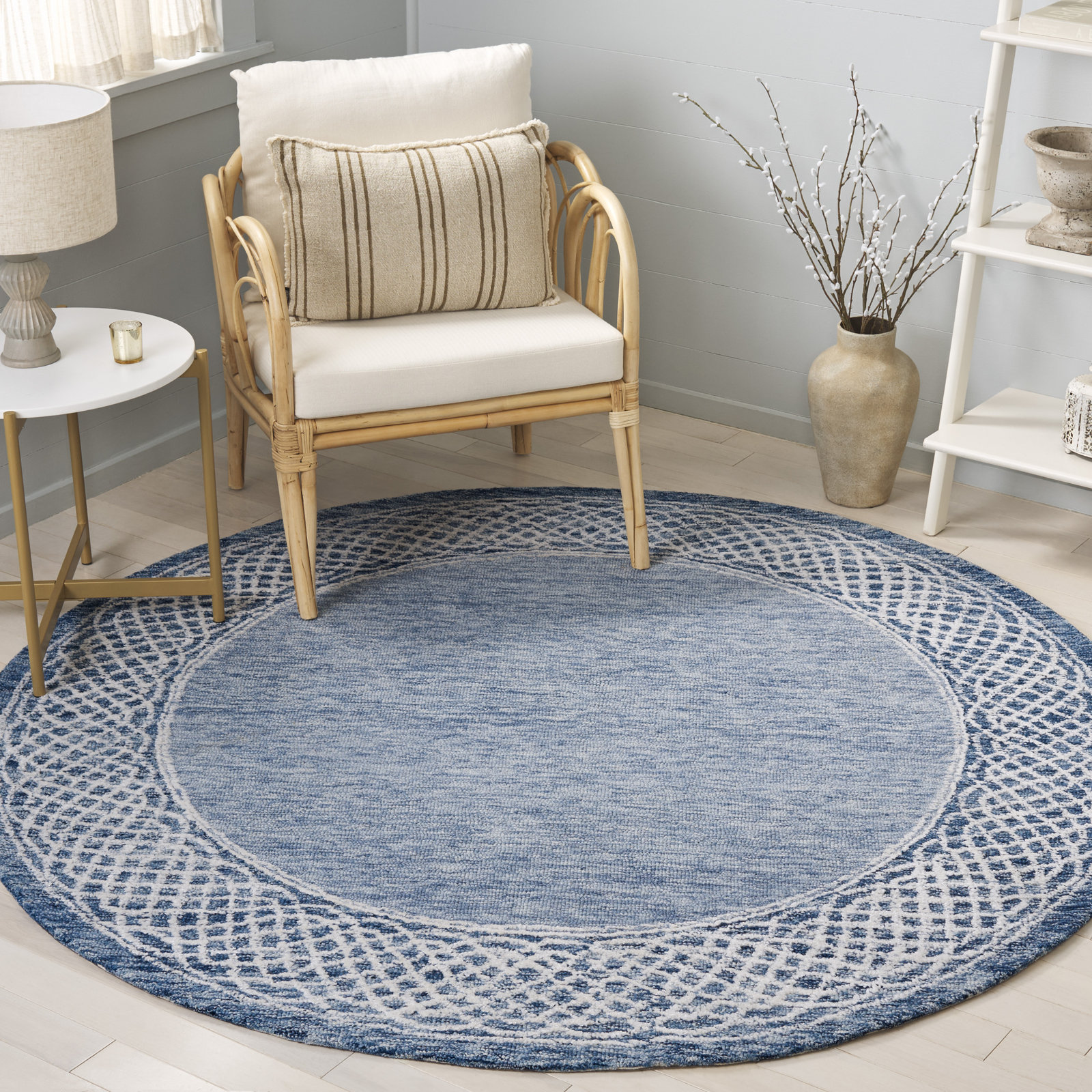Hand-Tufted Geometric Wool Rug, Round 6'