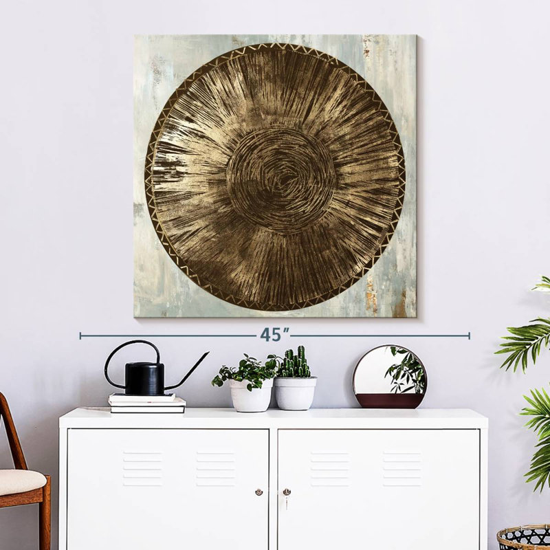 Avery Zulu Gold II, 33" H x 33" W