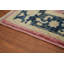 Tapis de couloir long de qualité supérieure avec des tons de rose doux 3 x 15