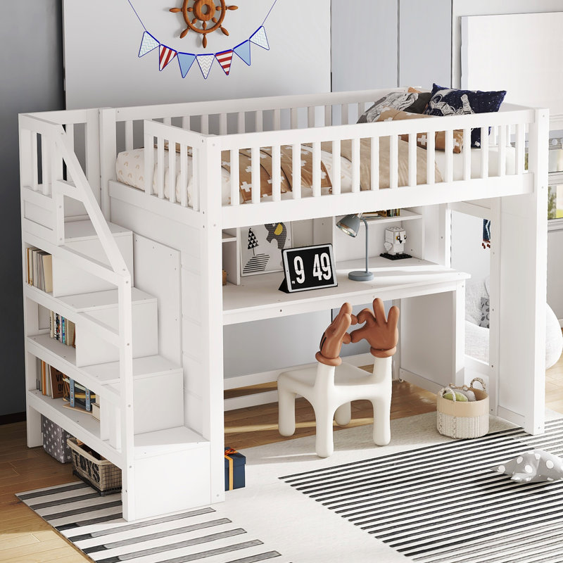 Lit mezzanine avec bureau mobile et escalier de rangement, combinant dormir, étudier et organiser dans un design compact