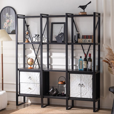 Vitrine moderne en fer noir