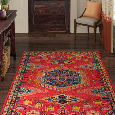 Villines Oriental Indoor Rug