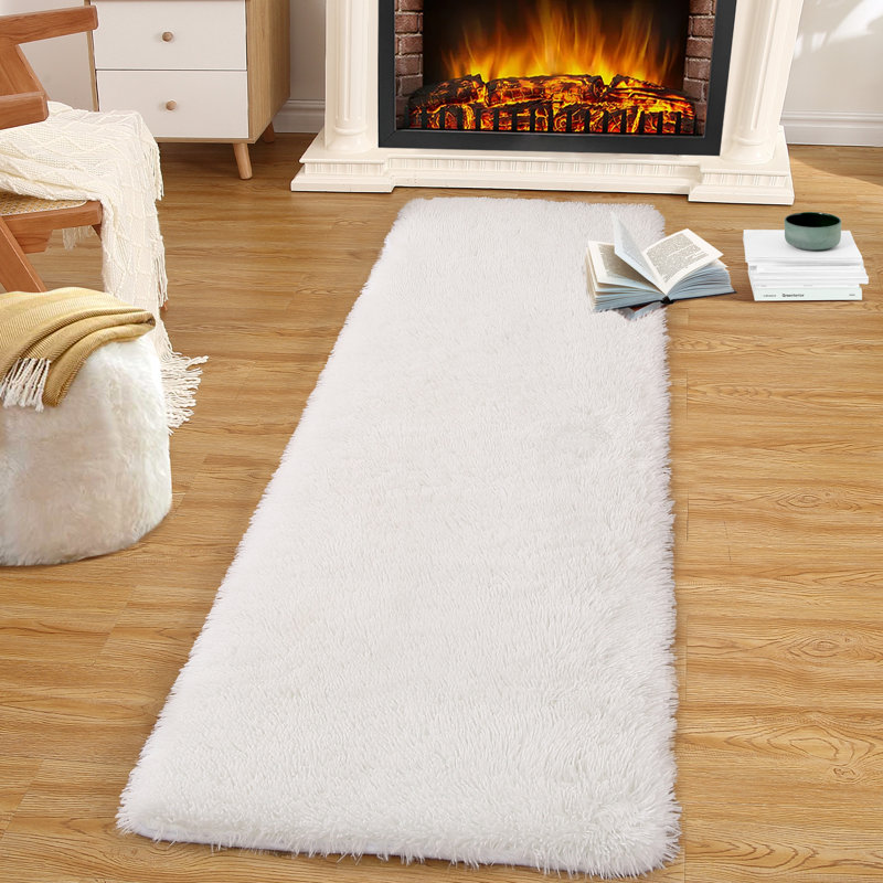 Seref Faux Fur Indoor Rug, Runner 2' x 8'