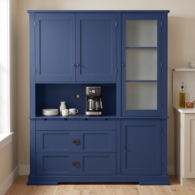 Très grand armoire de cuisine sur pied 63,3 "avec rehausse, 3 tiroirs, tablette à micro-ondes et tablettes réglables - bleu marine