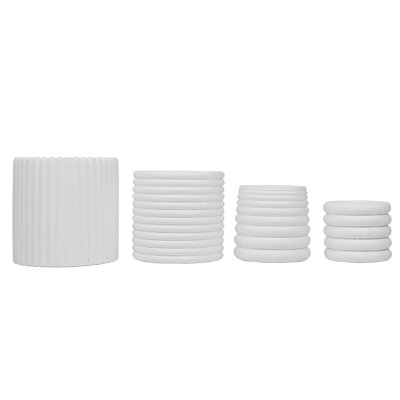 Ensemble de 4 vases cylindriques sculptés Silas Modern Minimalist