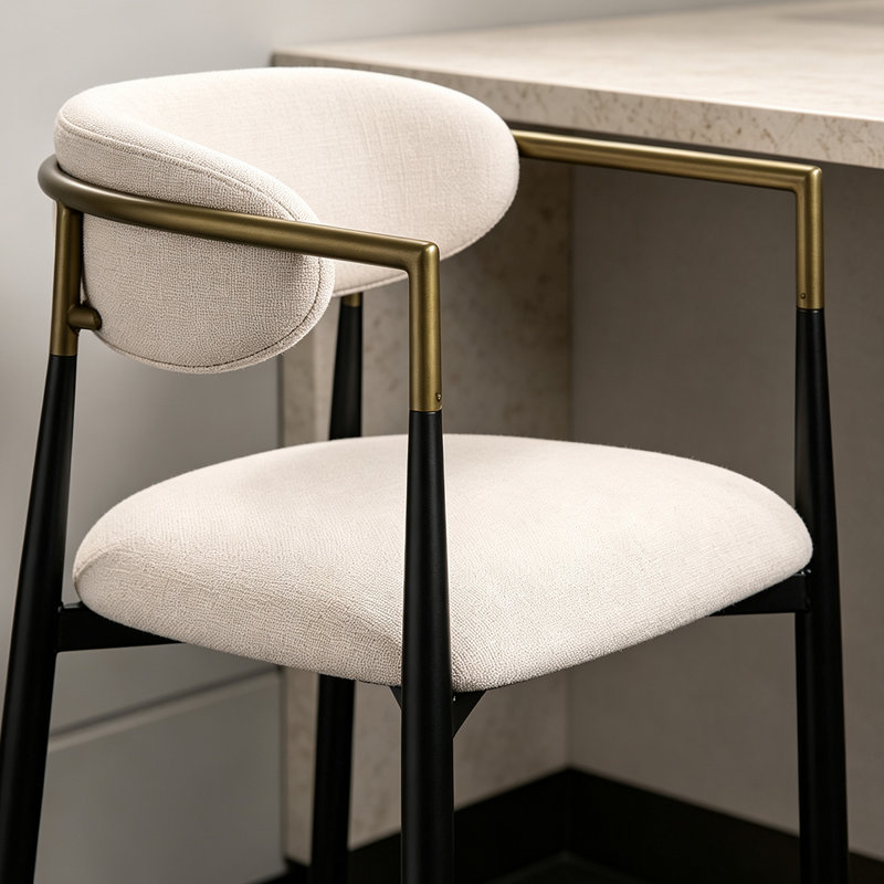 Tabouret de bar moderne et luxueux en tissu blanc