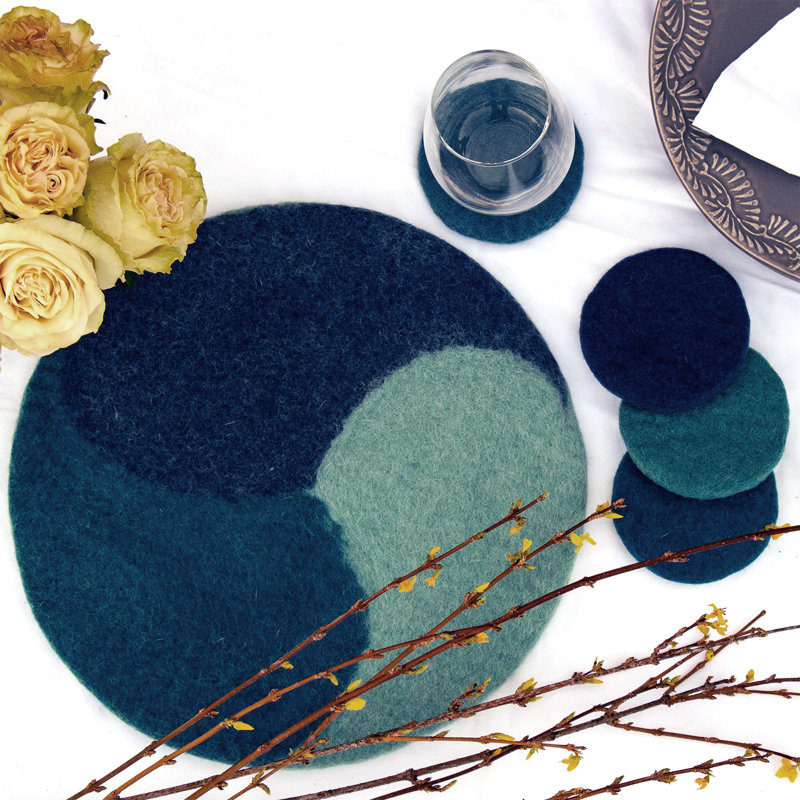 Round Piece, Blue