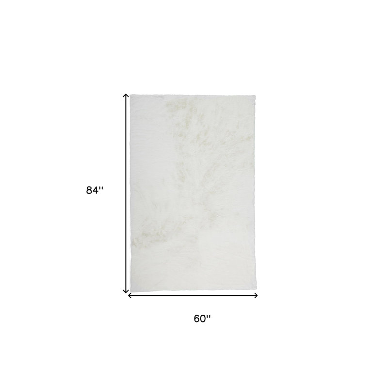 Tapis blanc à poils longs 5 pi x 7 pi