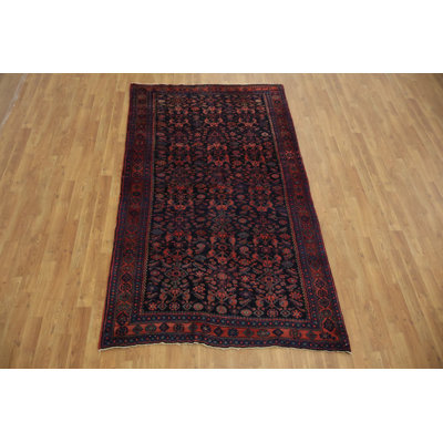 Traditional Hand-Knotted Area Rug 5x8