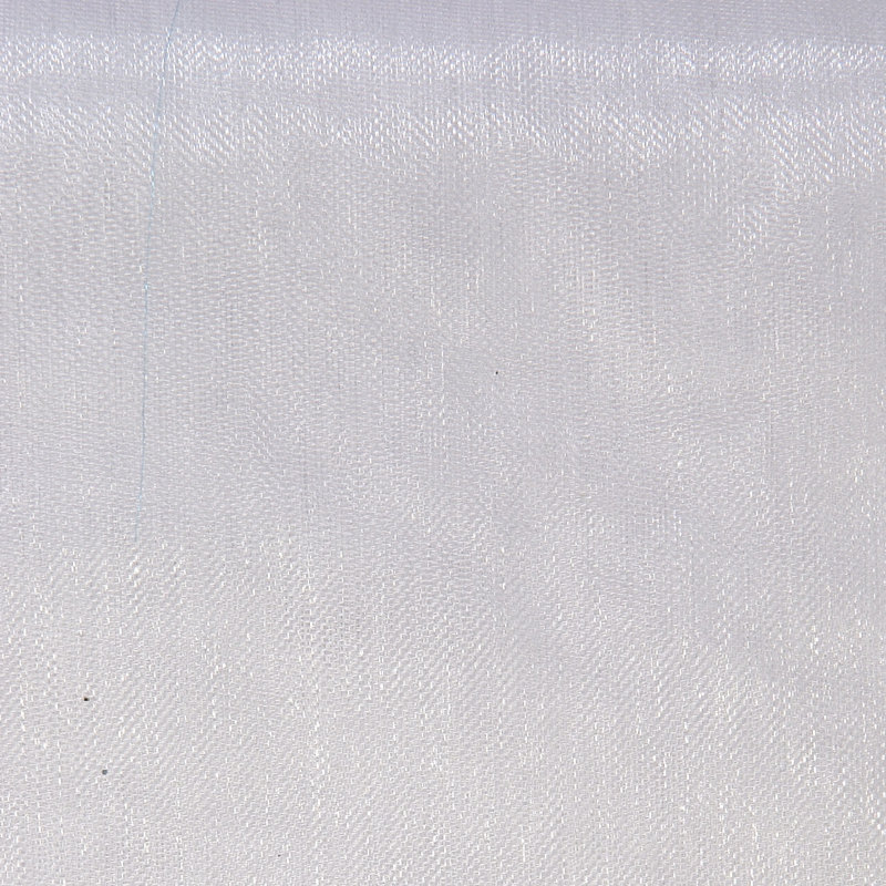 Tissu en tulle, Blanc, H 54 po x l 360 po x P 0,1 po