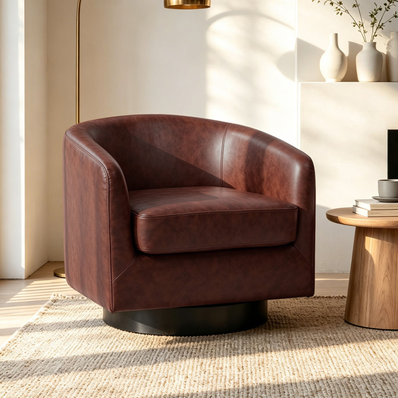 Fauteuil demi-tonneau pivotant en similicuir rouge brun avec base en bois massif Applewold, Similicuir rouge et brun Heathe