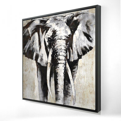 " Grayscale Elephant "