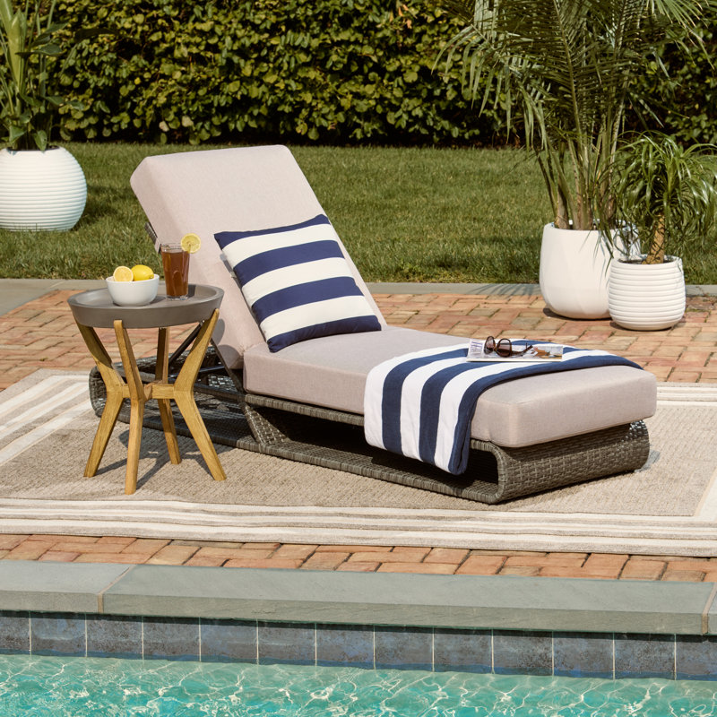 Chaise longue Tullahoma, Gris clair, Gris/brun