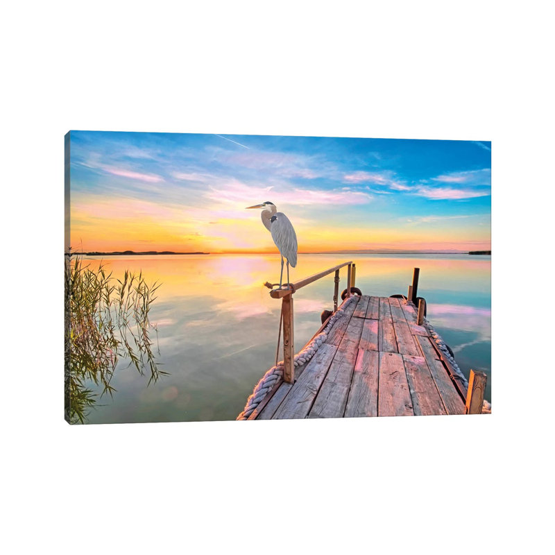 Great Blue Heron At Sunset - Giclée sur toile tendue avec châssis, H 12 po x l 18 po