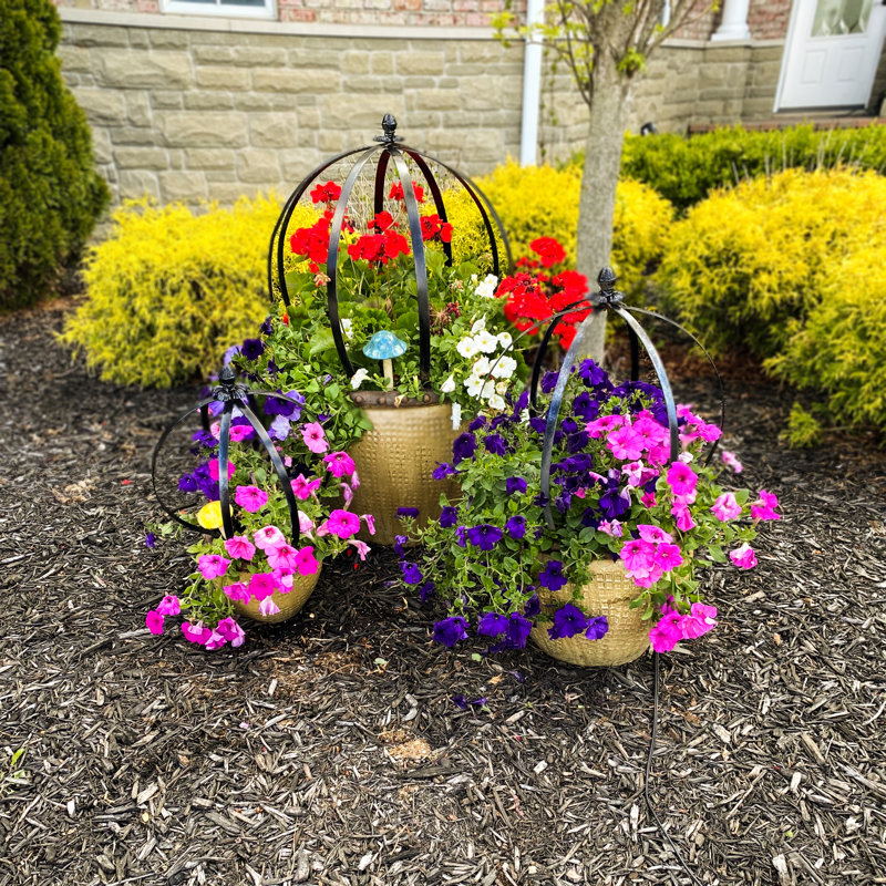 Kiaghn Metal Gothic Trellis