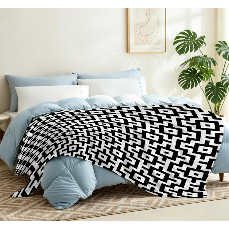 Jeté en molleton noir ultra doux avec imprimé ornemental, Throw 50" x 60"