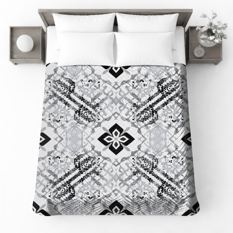 Couvre-lit matelassé orné noir et blanc toutes tailles, Lit simple
