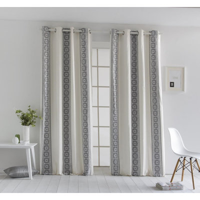 Iretemi Room Darkening Curtain Single Panel