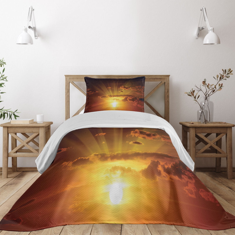 Modern & Contemporary Coverlet