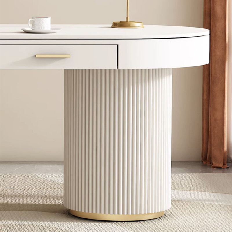 Bureau de style crème, Retour à gauche, H 29,53 po x l 70,87 po x P 27,56 po