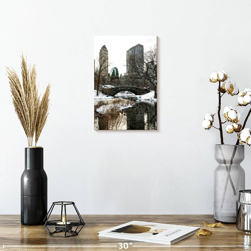 Aime, New York - Central Park Under Snow I, H 12 po x l 8 po