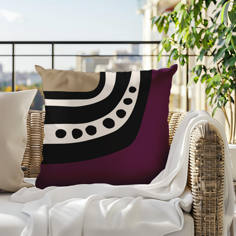Oreiller carré réversible intérieur / extérieur Tobe Minimalist, H 17 po x l 17 po, Mauve / noir / blanc cassé