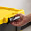 IRIS 80 Qt.20 Gal. Sac de rangement robuste et empilable noir avec couvercle jaune
