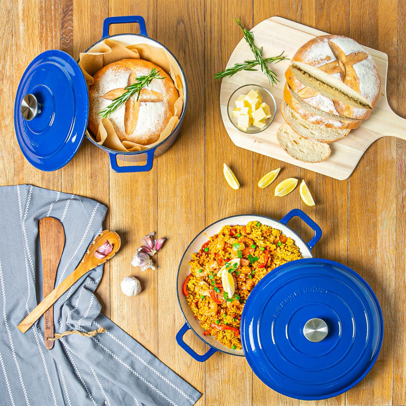Argon Tableware 4.5L Cast Iron Round Dutch Oven, Blue