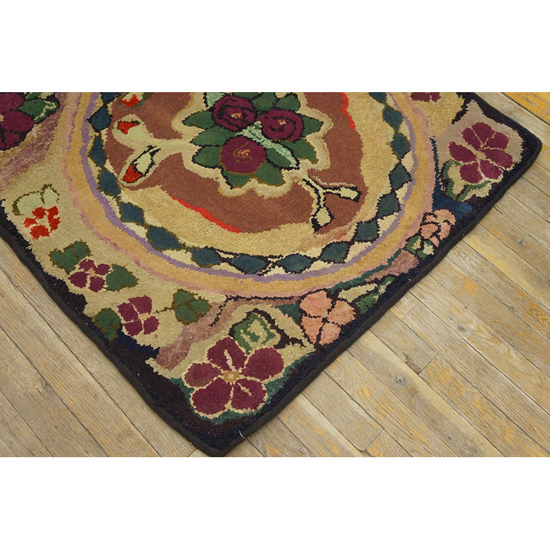 Tapis crocheté One-of-a-Kind American