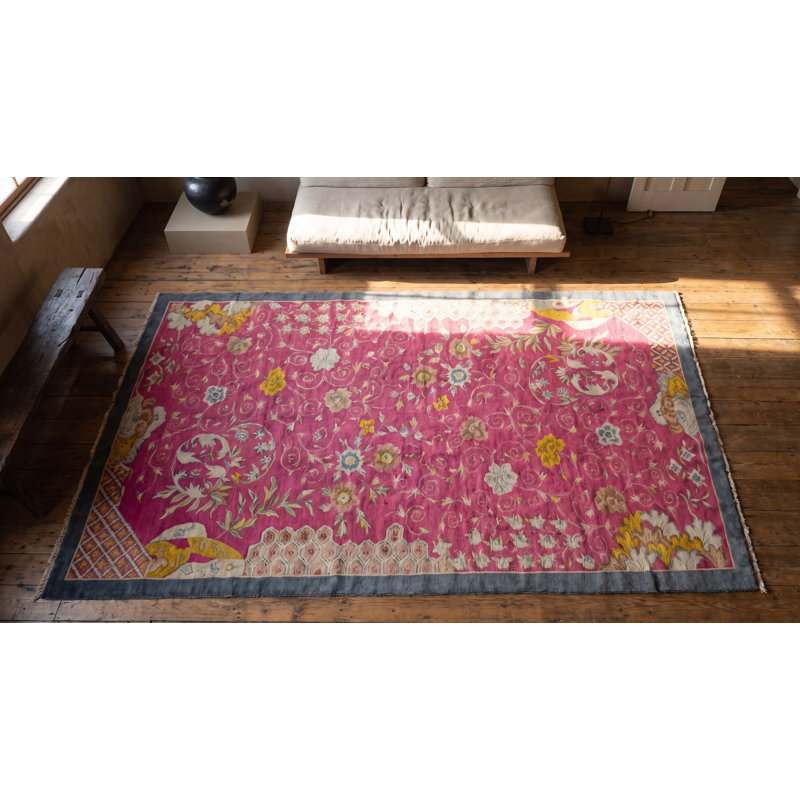 Hand Knotted Wool Area Rug in Pink