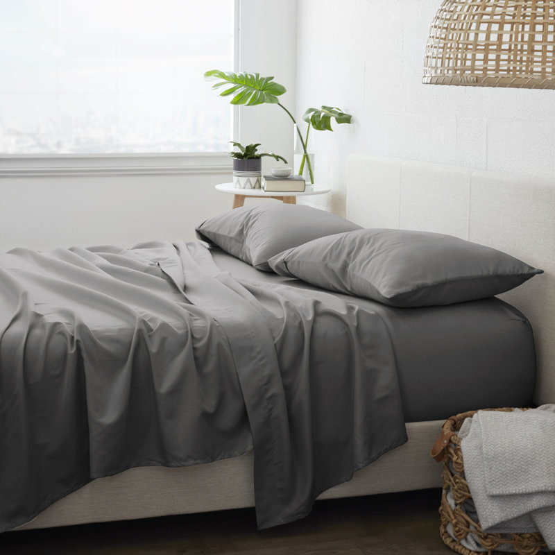 Solid Microfiber Ultra Soft Sheet Set, Queen Sheet Set with 2 Pillowcases, Gray