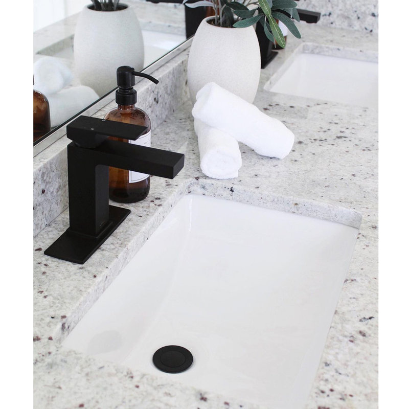 Single-handle Bathroom Faucet with Drain Assembly, Matte Black