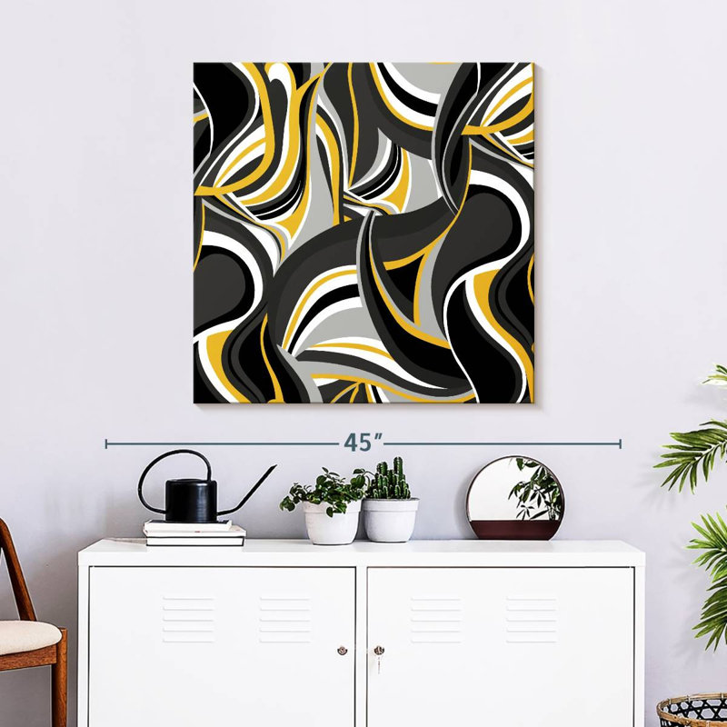 Curvy Digital Avery, 30" H x 30" W