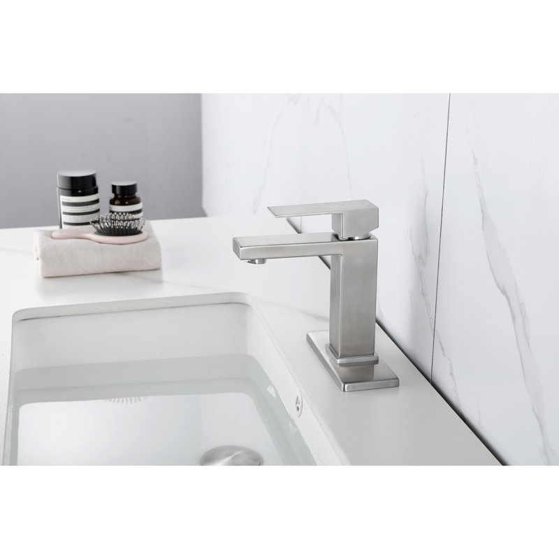 Robinet de lavabo de salle de bain avec contrôle à poignée simple et trop-plein de drain, fabrication en acier inoxydable, aspect nickel brossé, aérateurs pour une sortie à bulles lisse, antirouille, ensemble facile à installer