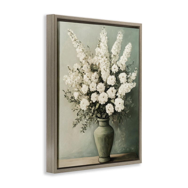 Fleurs blanches dans un cadre flottant dans un vase vert, design par Petal Prints Design, H 31 po x l 25 po