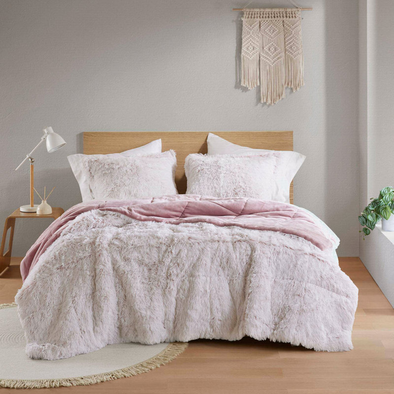 Shaggy Faux Fur Comforter Mini Set, Full/Queen Comforter + 2 Additional Pieces, Pink/White