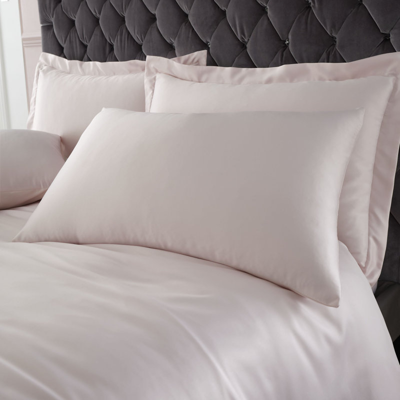 Silky Soft Satin Duvet Cover Set with Pillowcases, Double Duvet Cover + 2 Standard Pillowcases, Blush