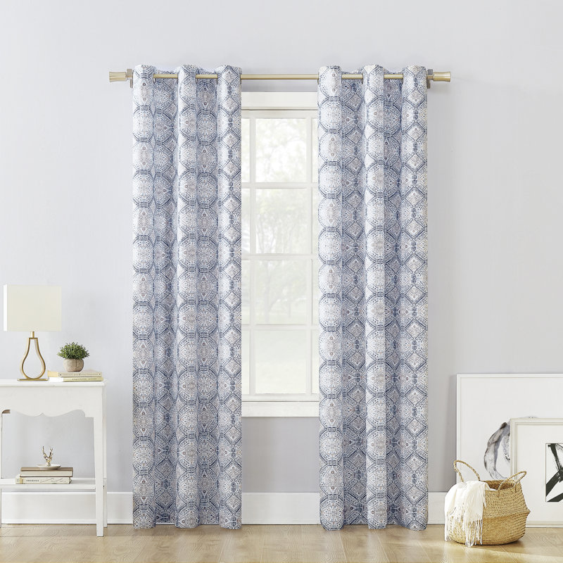 Panneau de rideau semi-diaphane avec œillets Lido Global Inspired, L 48 po x L 84 po