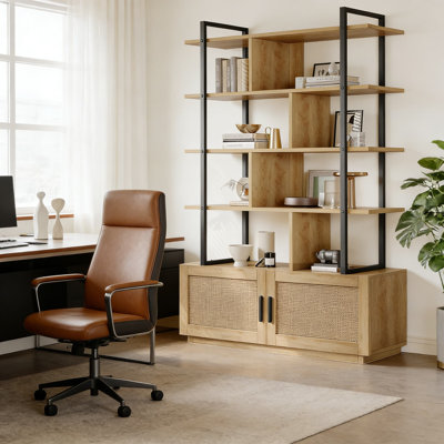 Bibliothèque échelle à 5 niveaux avec armoire et porte de rangement en rotin, bibliothèque industrielle moderne avec tablettes ouvertes pour le salon, la chambre à coucher ou le bureau à domicile